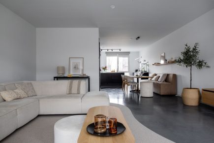 Gevlinderde betonvloer twee-onder-eenkapwoning Heerenveen