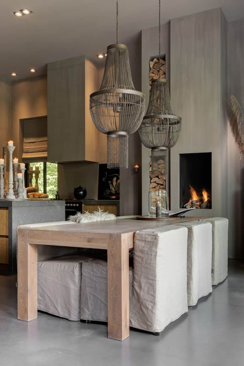 beton in de keuken van een vrijstaande nieuwbouwvilla in Enschede