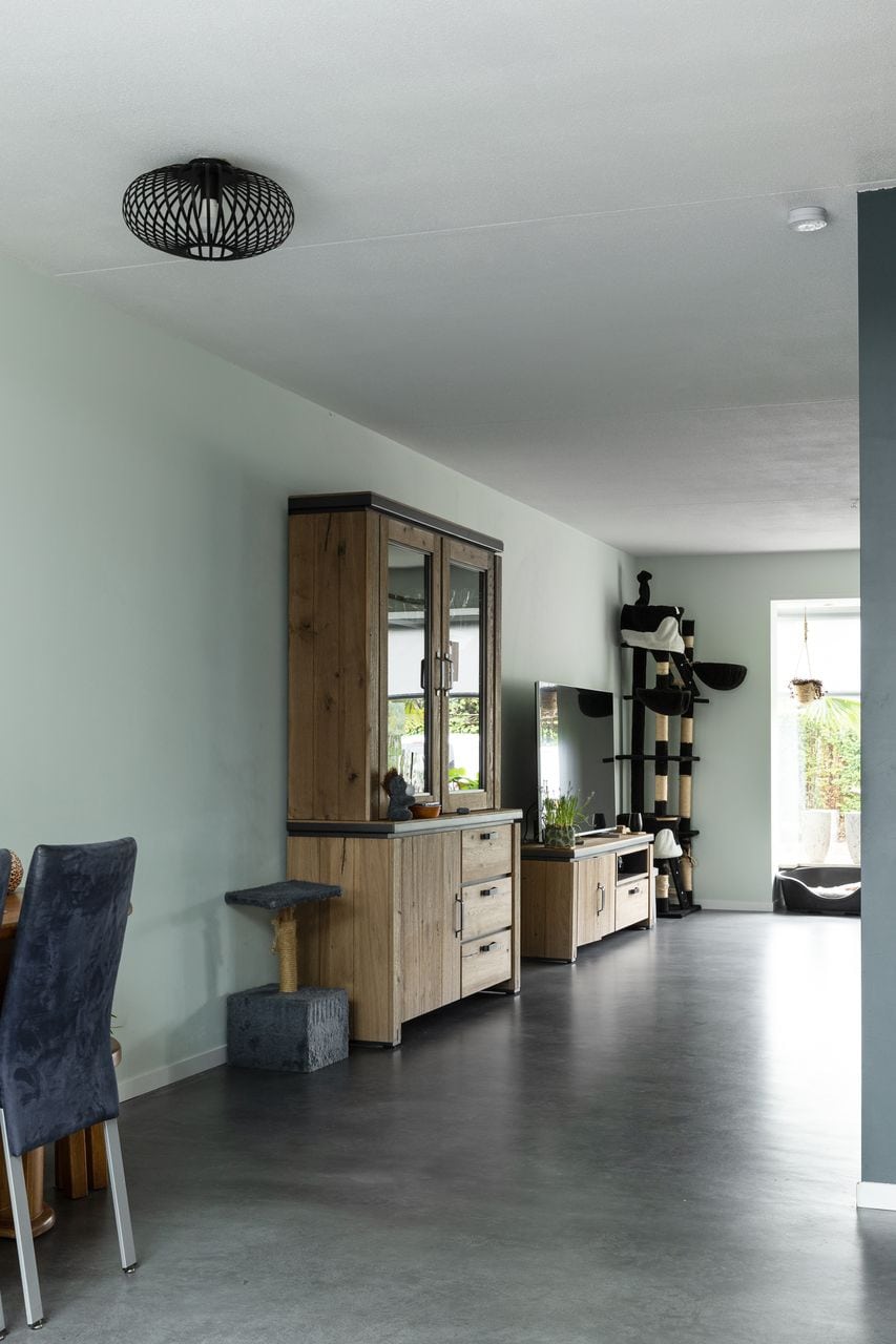 Italiaanse betonlook vloer Bruchem--8_lr