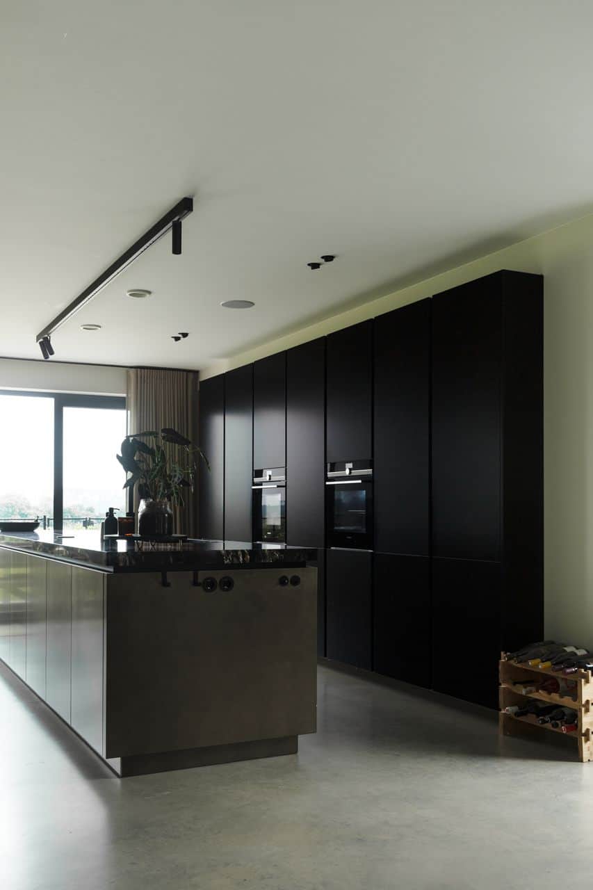 Italiaanse betonlook vloer Tiel