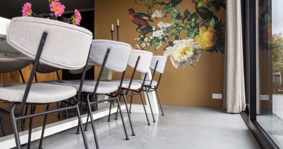 Gevlinderde woonbetonvloer in Kampen woonkamer