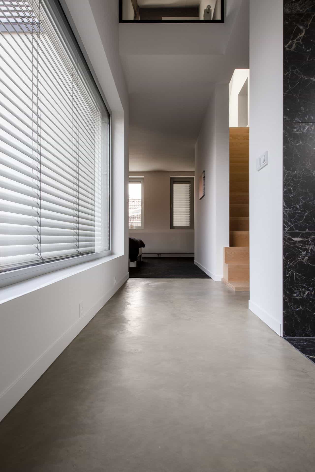 betonvloer combineren met andere vloer