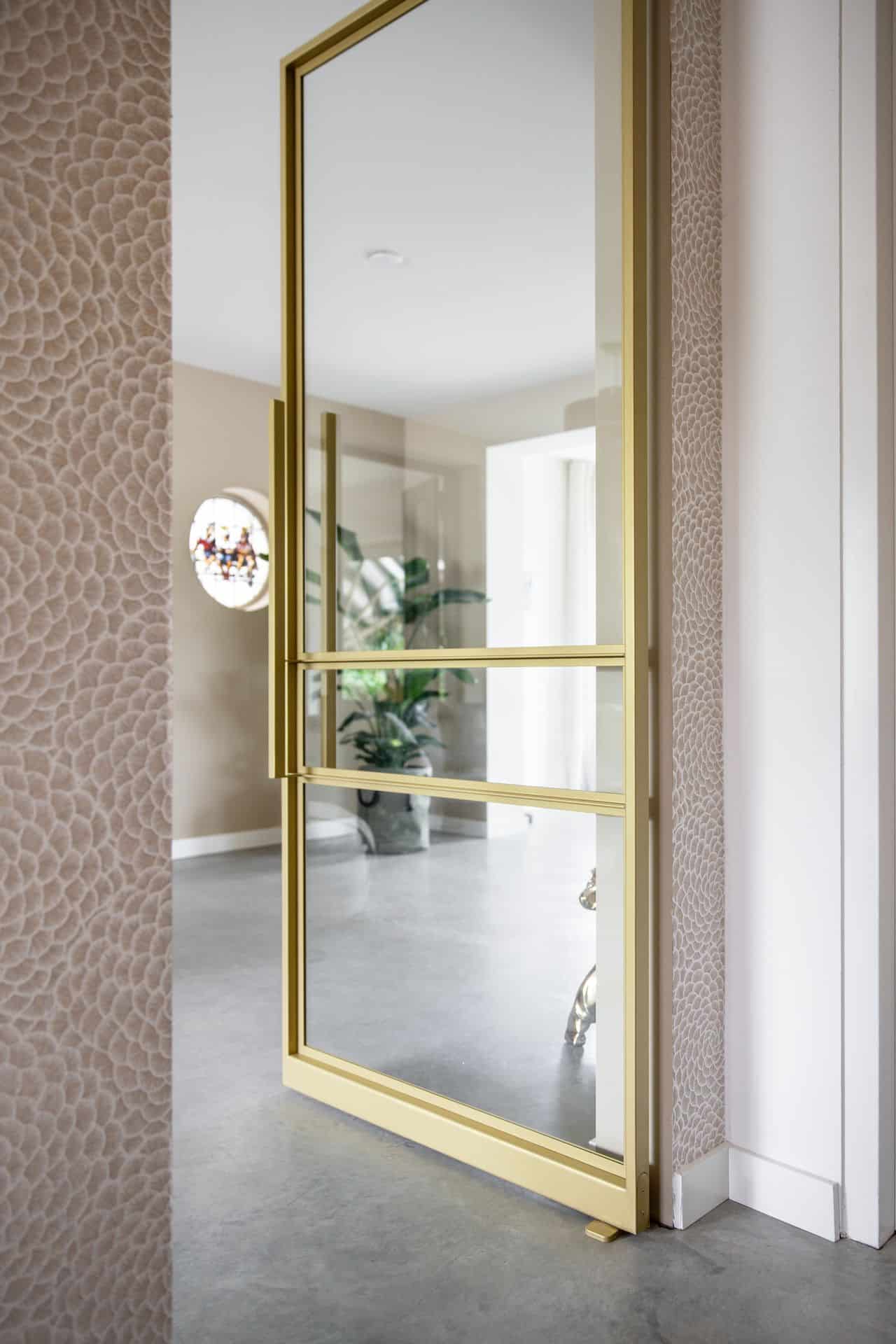 heren huis bronzen deur